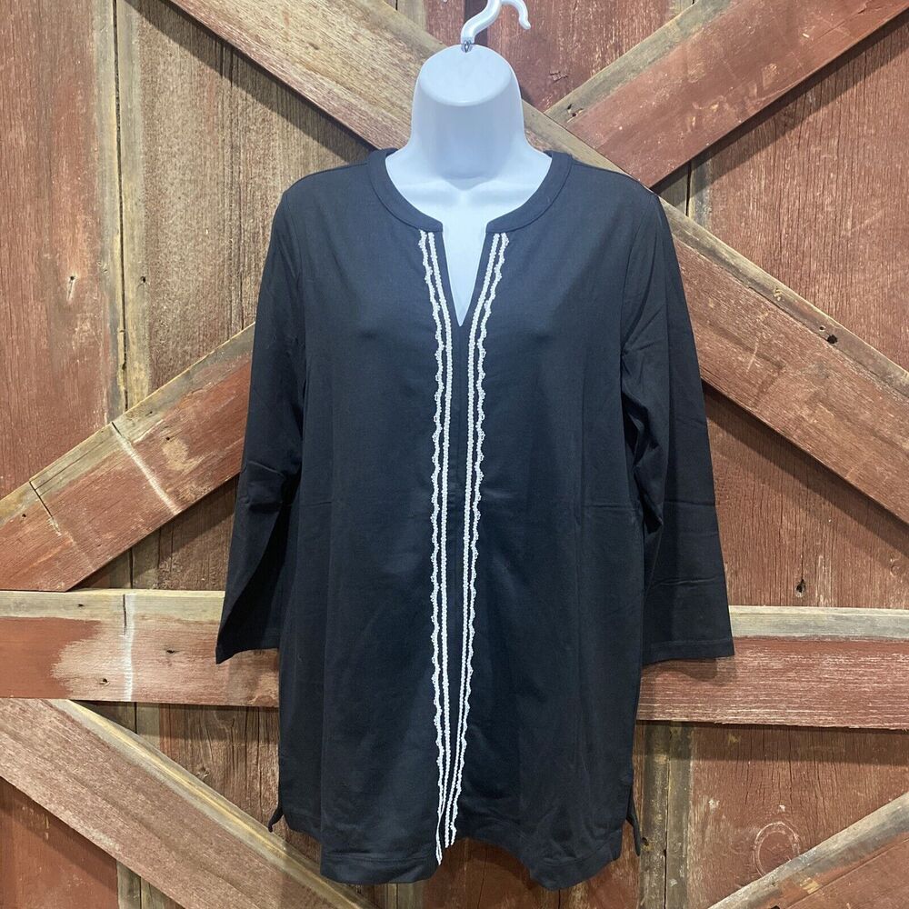 Lands End Embroidered Shirt Tunic Black White Medium Mature Sophisticated‎ Artsy